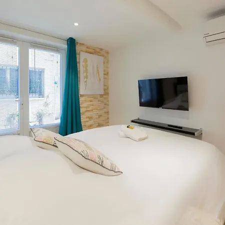 Brand-new Atypical In Rue Fourmilliere Apartment Antibes